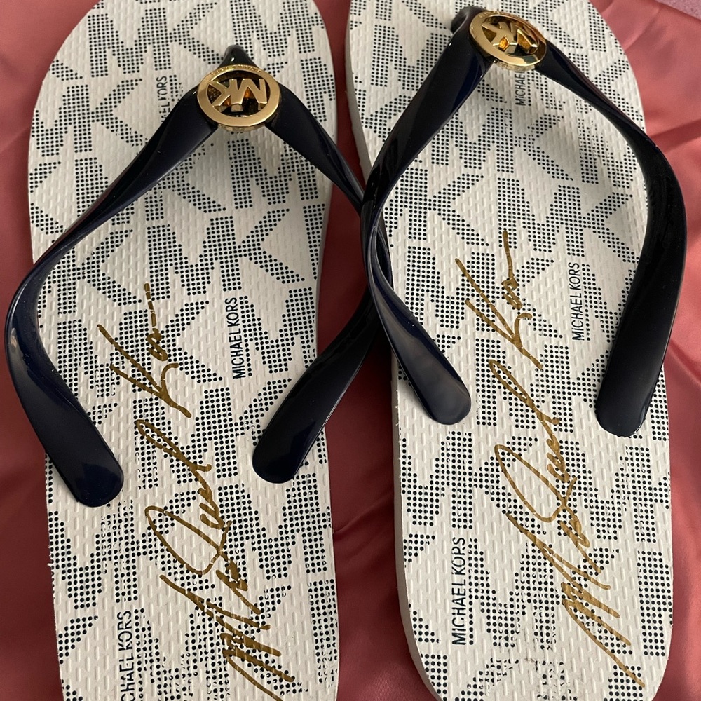 SALE MKors Navy/ White signature initial sandals. Sold as is( pls/thx) worn 2x,